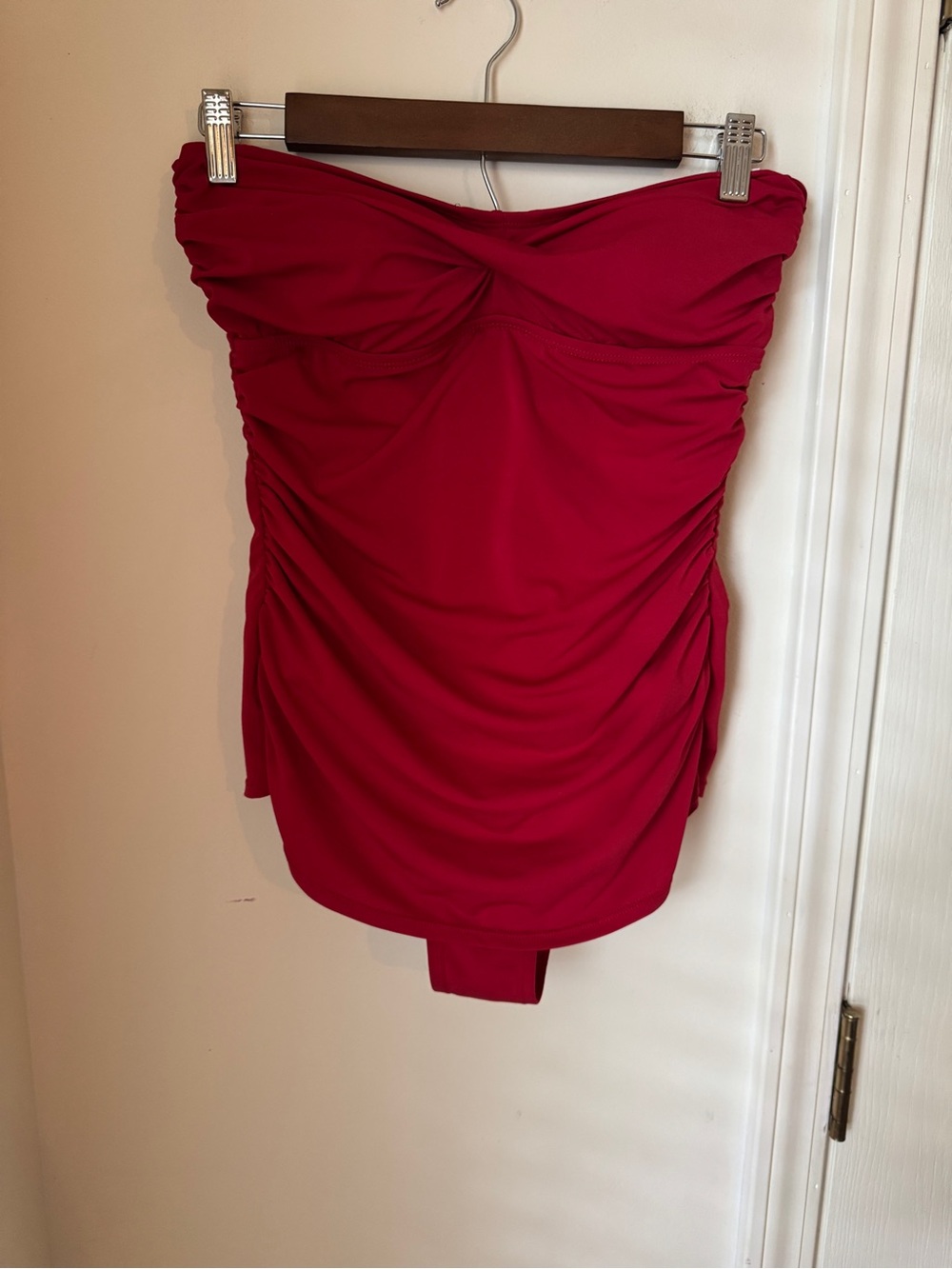 Jantzen Rich‎ Red Strapless Ruched Swimdress Size 12